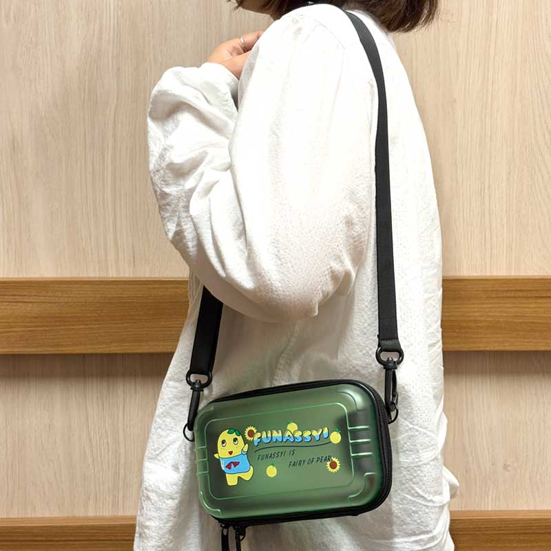 ふなっしーLAND クリアガジェットケース