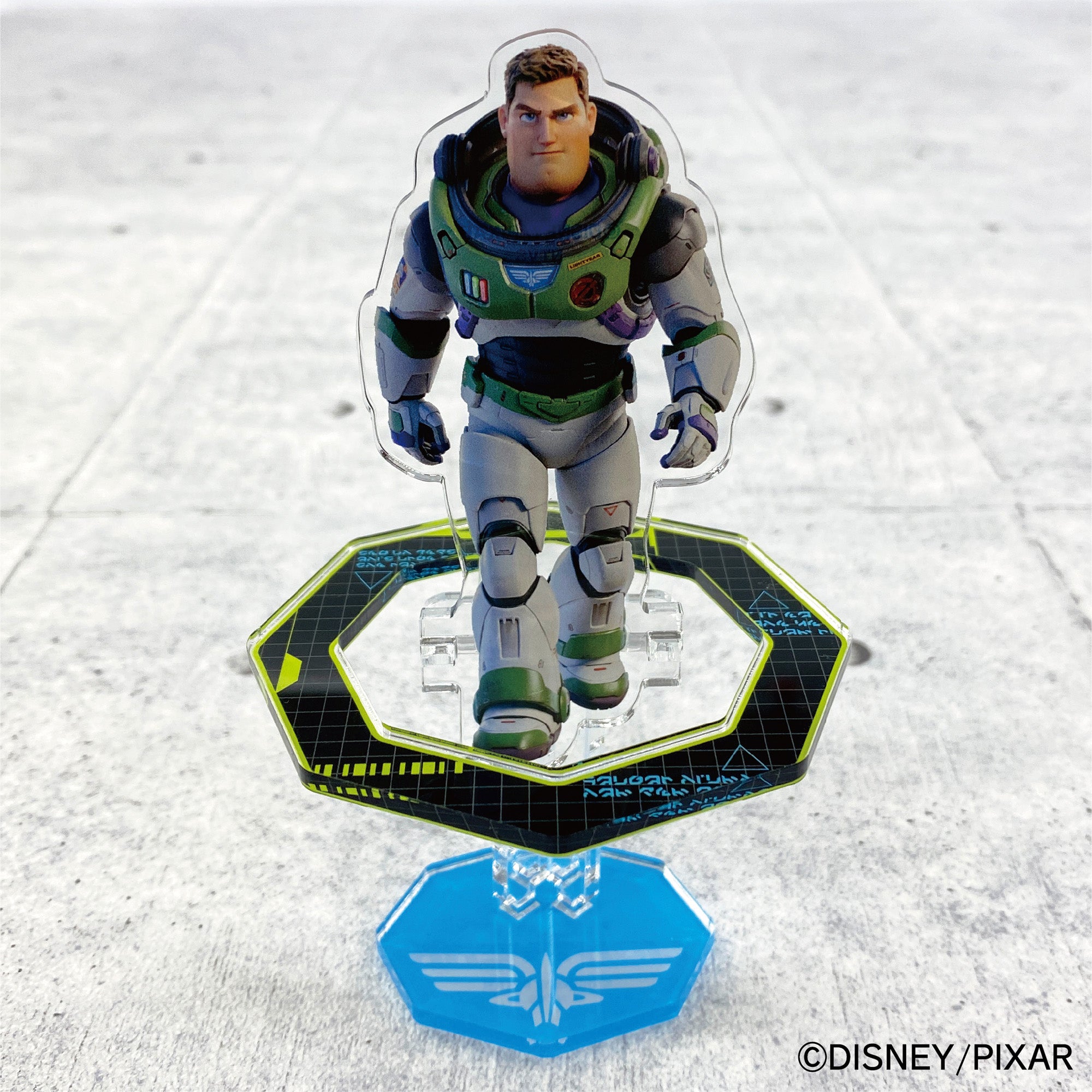 【スタンドポップ】PIXAR! バズ・ライトイヤー フローティングアクリルスタンド 2