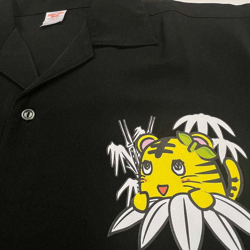 FL とらっしースカジャン風シルキーシャツ（ブラック）